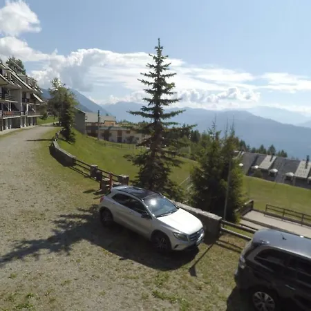 Condominio Neve&sole Prato Valentino-teglio Holiday home